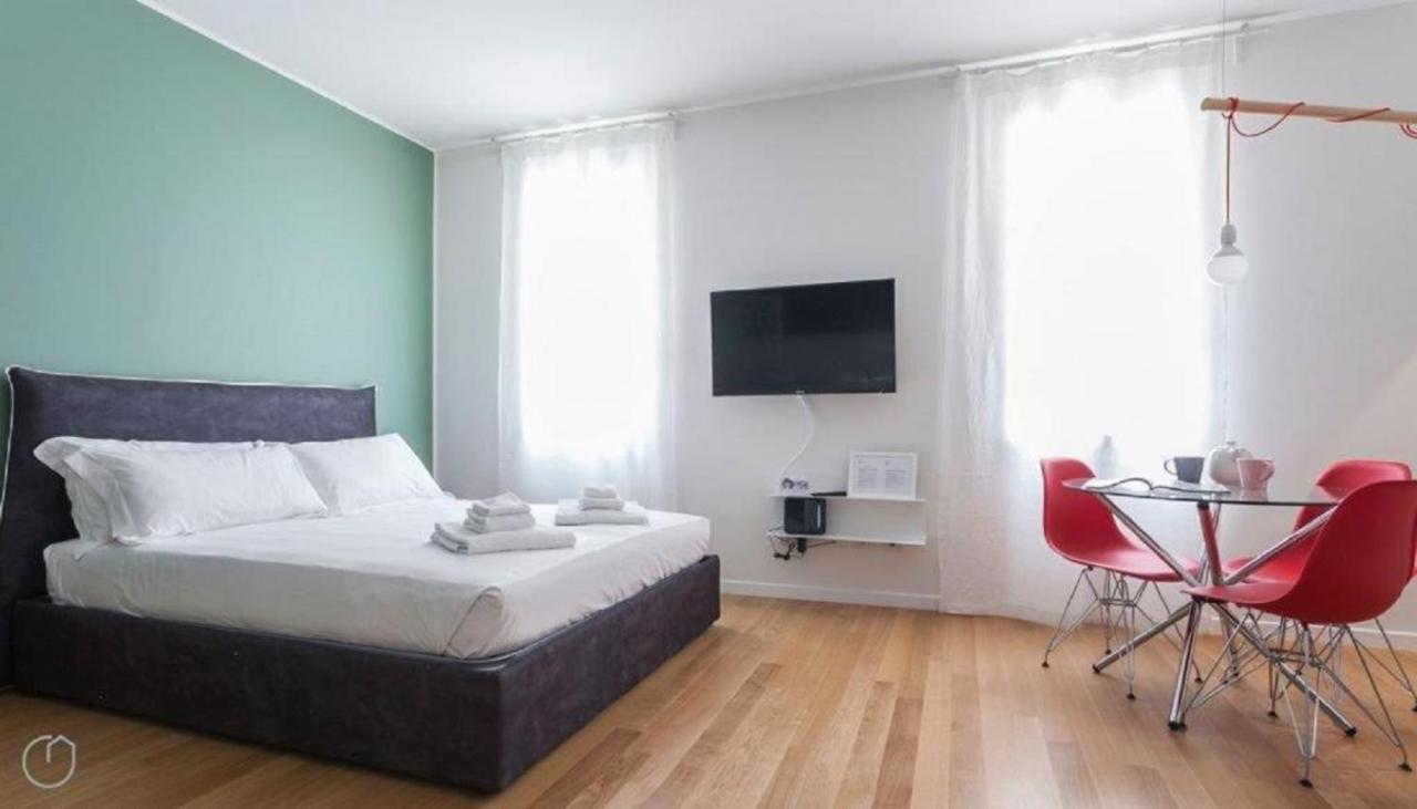 Navigli Suites - Tornatore Milan Bagian luar foto